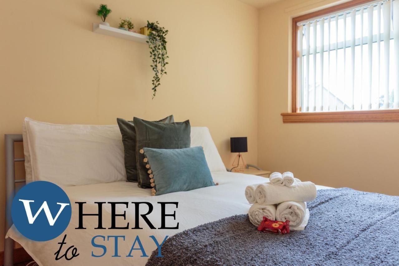 Lovely Apartment By The Hillwood Park-Free Parking EDI Eksteriør bilde