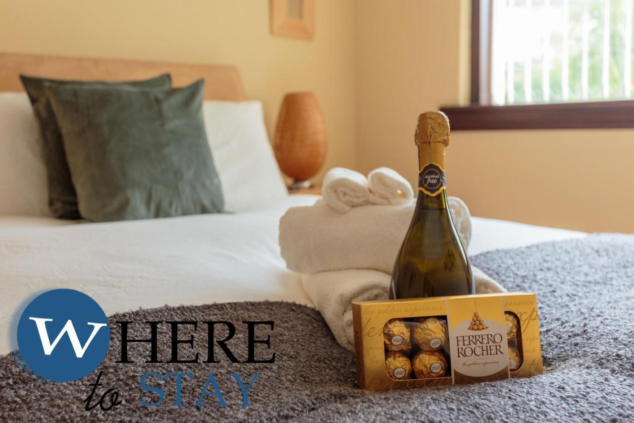 Lovely Apartment By The Hillwood Park-Free Parking EDI Eksteriør bilde