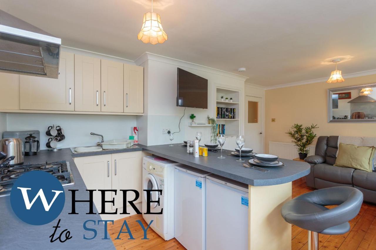 Lovely Apartment By The Hillwood Park-Free Parking EDI Eksteriør bilde