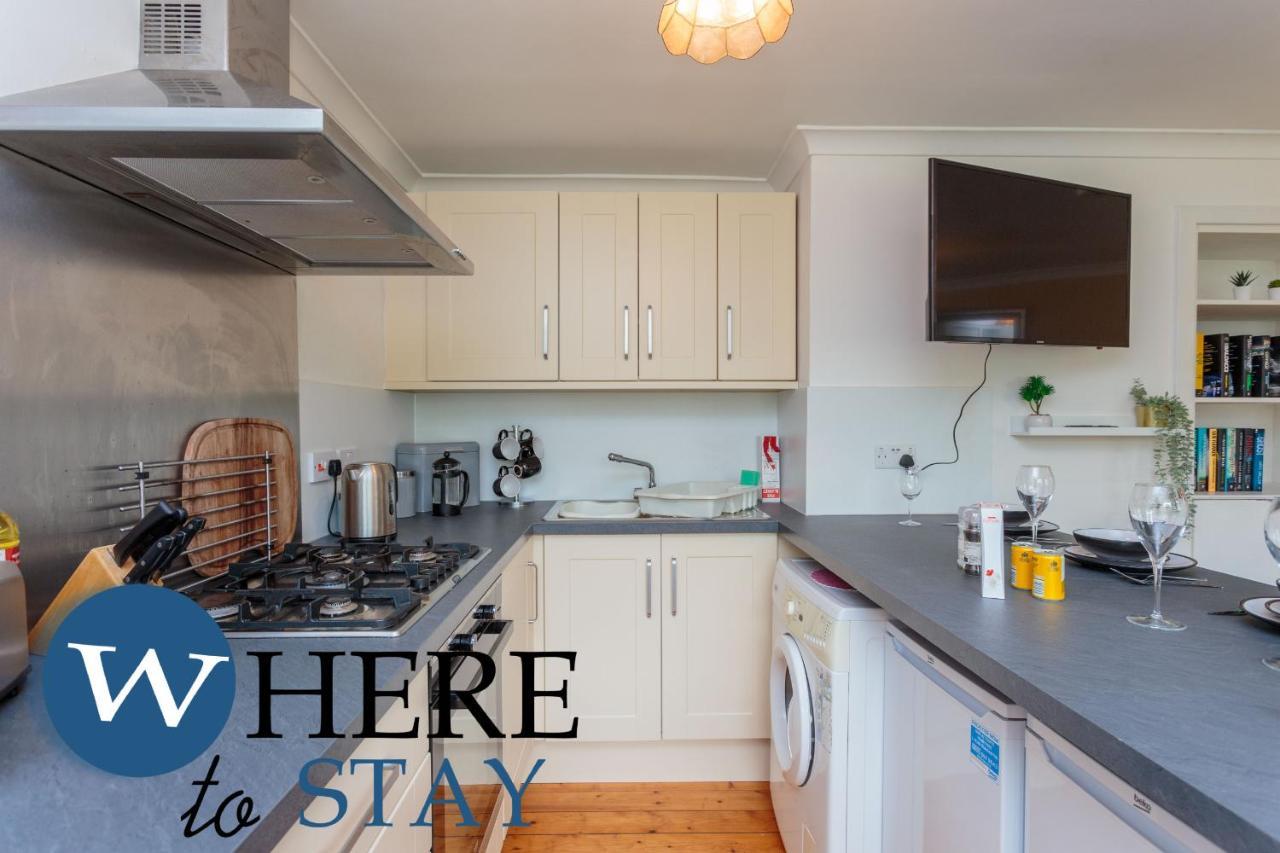 Lovely Apartment By The Hillwood Park-Free Parking EDI Eksteriør bilde
